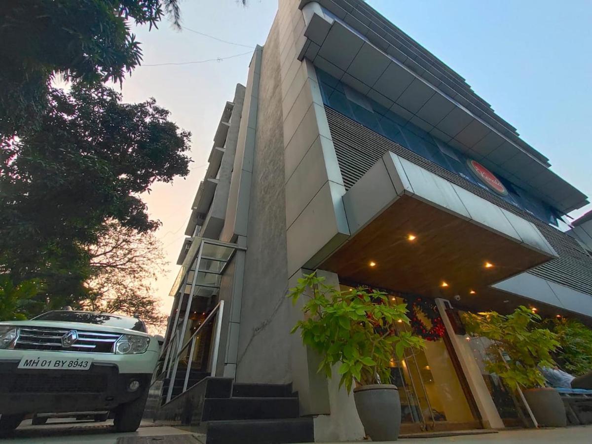 Hotel Samraj Bombay Esterno foto